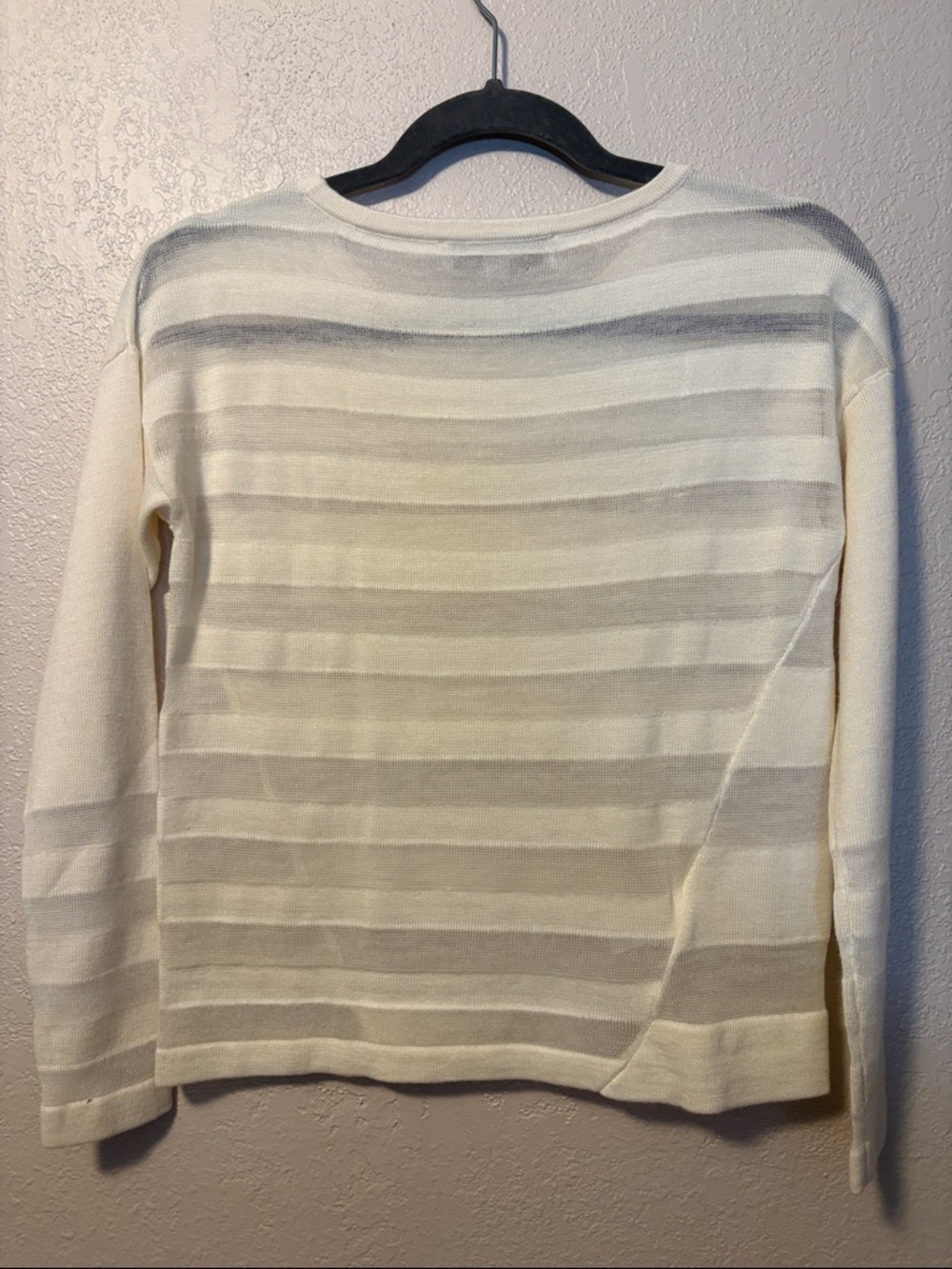 LOFT Petites Cream Sweater Size Small